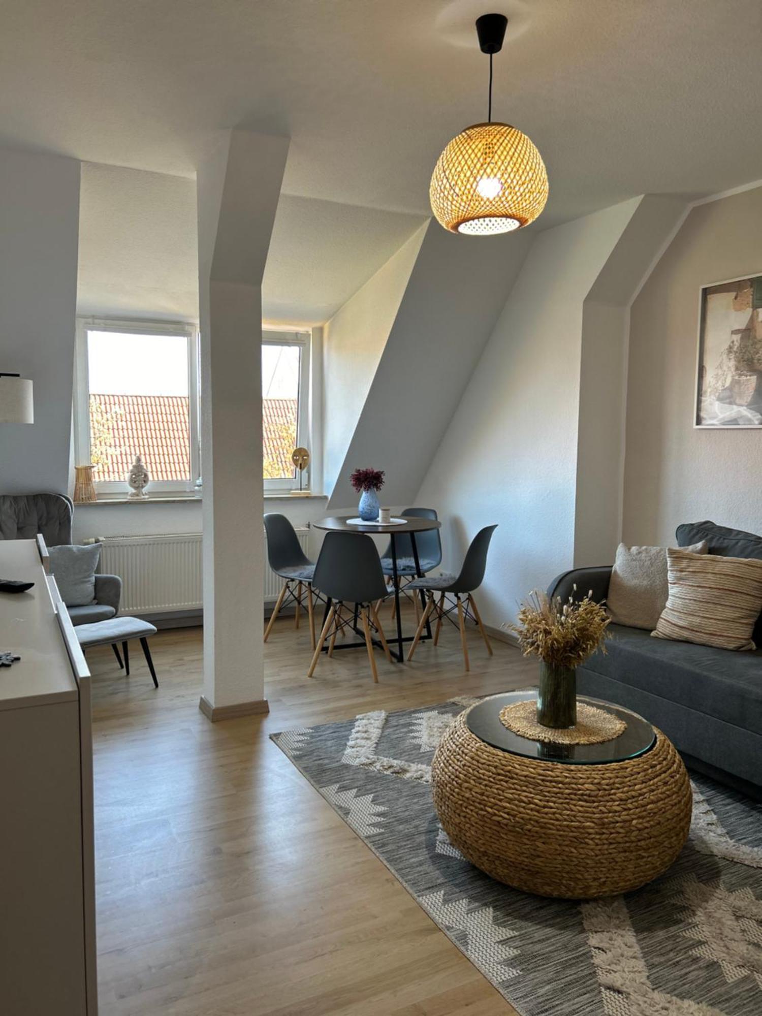 Gemuetliches Altstadtapartment Mit Balkon Und Smart Tv Erfurt Extérieur photo